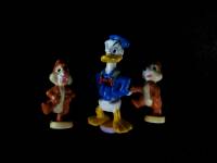 1996 Donald with Chip n Dale (3)_1