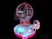 Disney 1996 sleeping Beauty playcase (2)