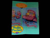 1995 Tiny World Booklet Polly Pocket (4)